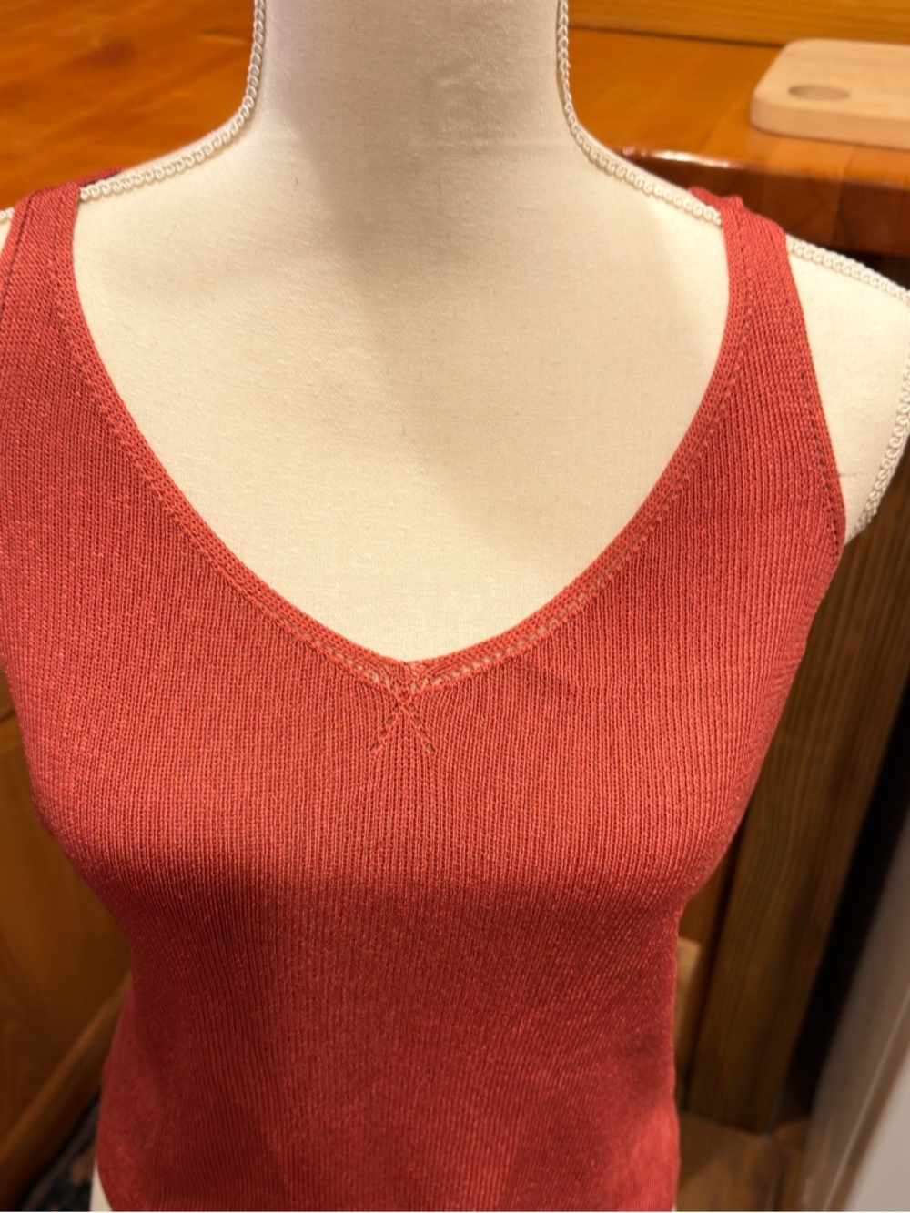 Women's Ribbed V-Neck Tank Top - Rust - Picture 5 of 9